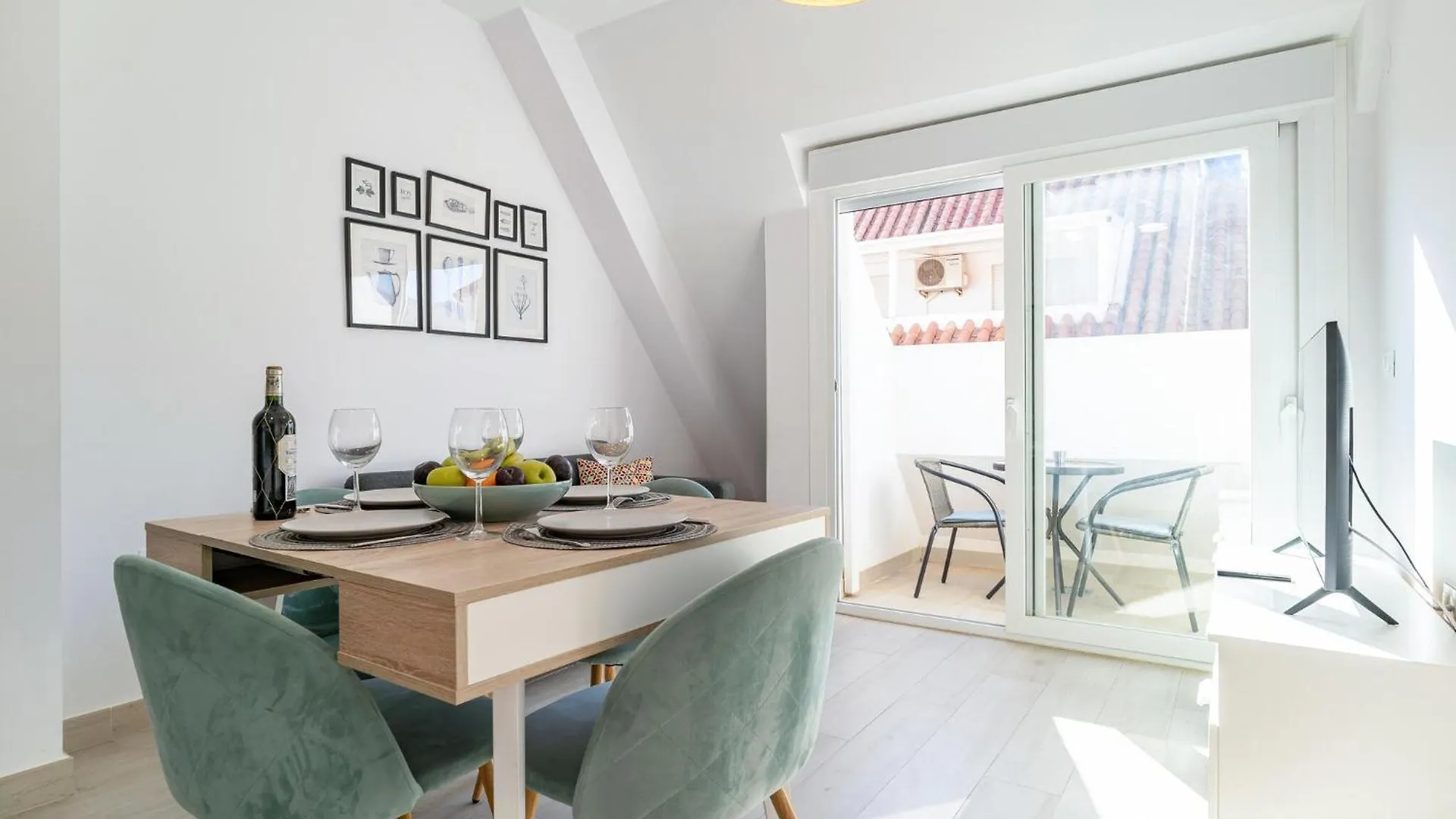 2 Bedroom Amazing Apartment In Fuengirola Spain
